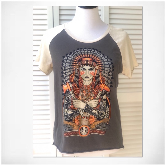 secret artist collective Tops - 🍭Secret Artist Collective t-shirt Sz m